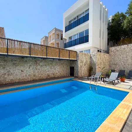 Villa W Pool 10 Min To In Nature